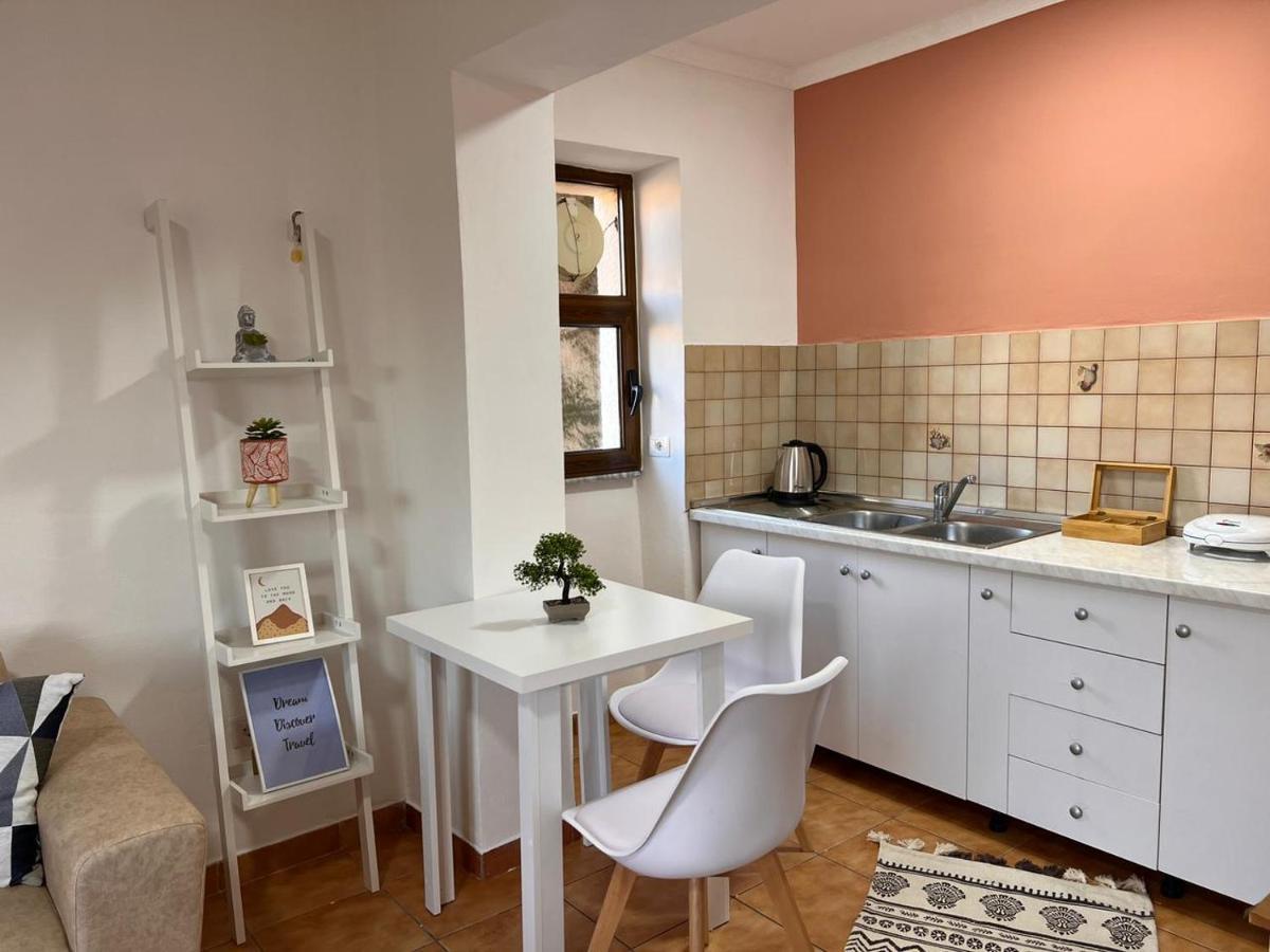 Centre Apartment In Shkodër Exterior foto